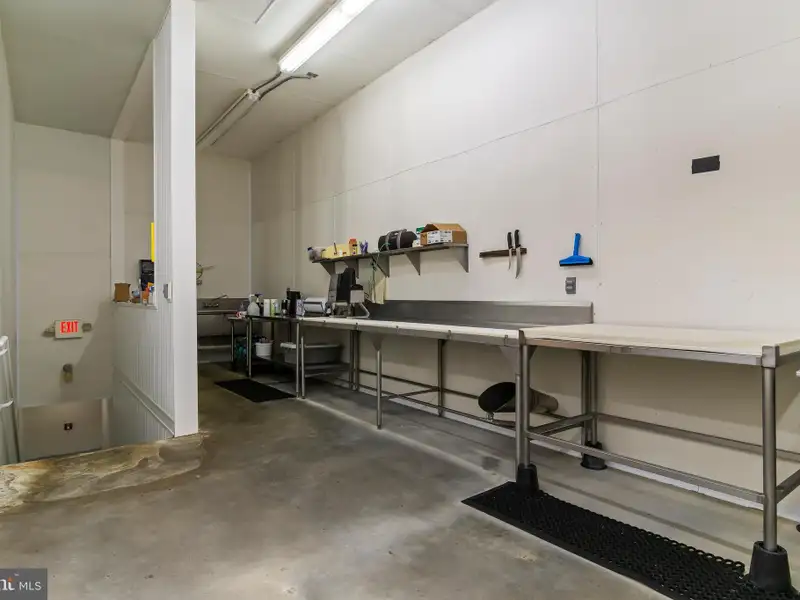 Established Meat Market and Processing Facility on 7 Acres Near Raystown Lake