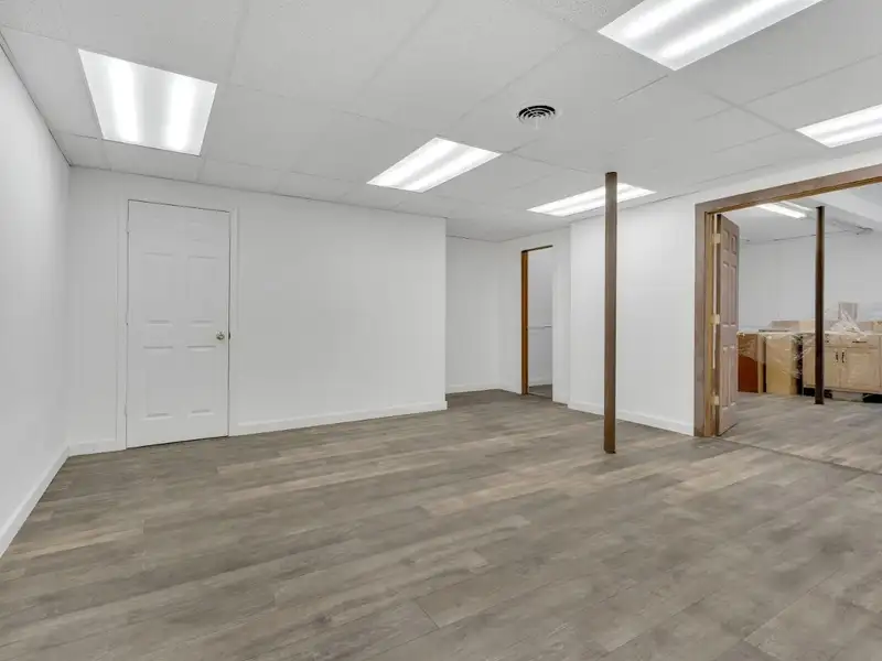 Free Standing 2080 Sqft Commercial Building in Prime B-1 Location Near Cedar Lake