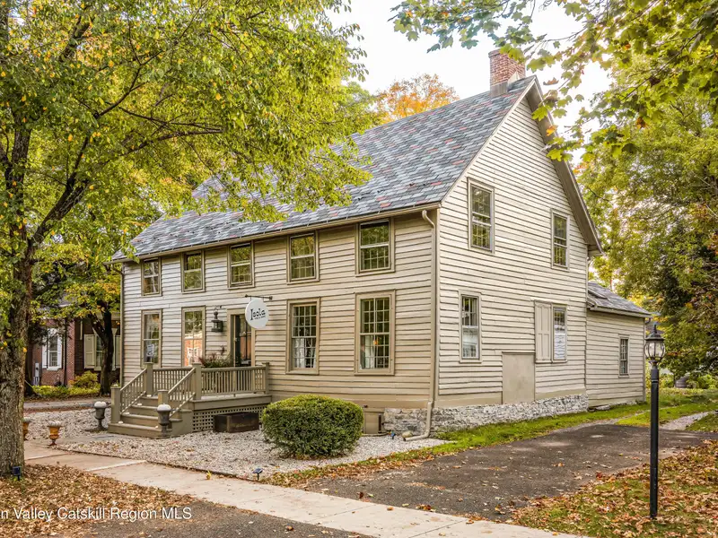 Historic Mixed-use Landmark in Kinderhook Village with Restaurant and Flexible Suites