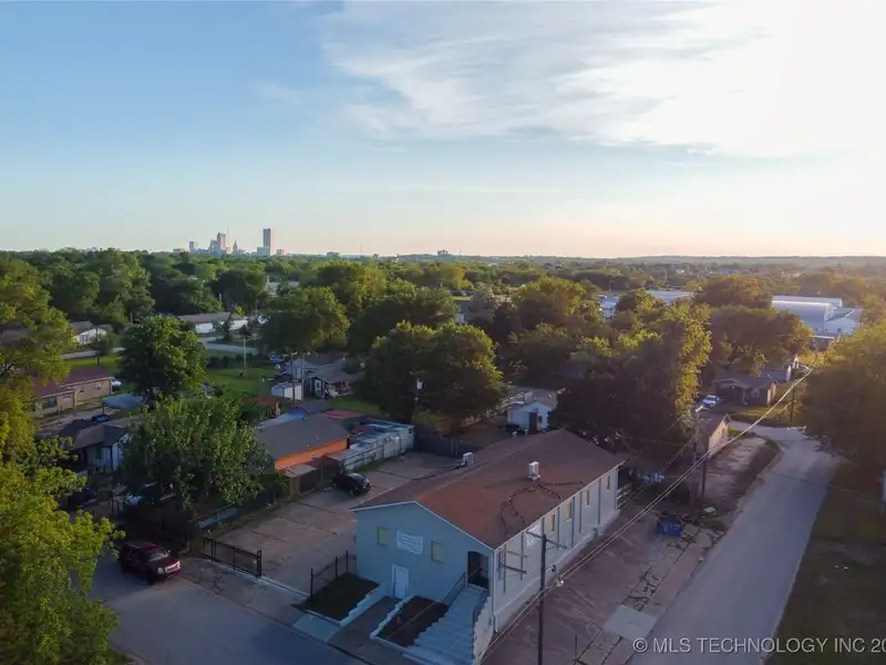 Versatile 5200+ Sf Commercial Property with Walk-out Basement in Prime Location