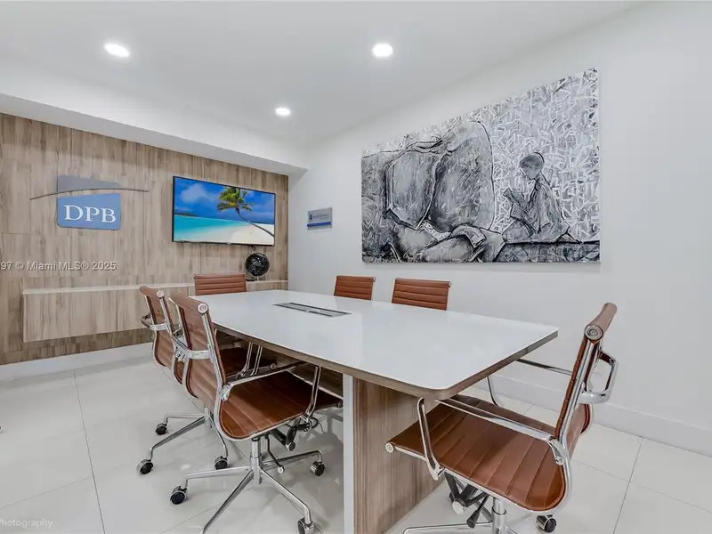 Modern Office Space for Lease in Prime Coral Gables Location with Flexible Floor Plans