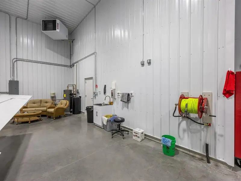 Newly Built Luxury Airplane Hangar in Marion Aircom Commercial Park with Private Runway Access