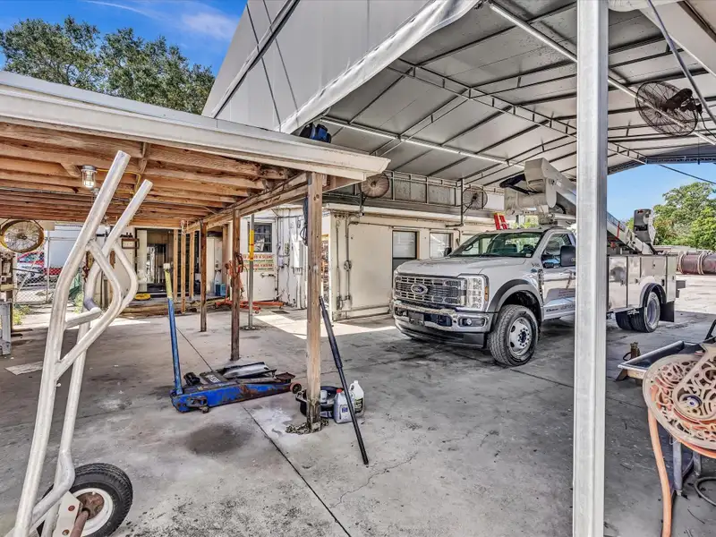 Commercial Property with Office Space and Residential Unit in Industrial Area