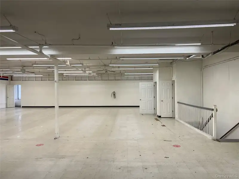 Versatile 8,400 Sf Commercial Building in Getty Square, Yonkers, Ny