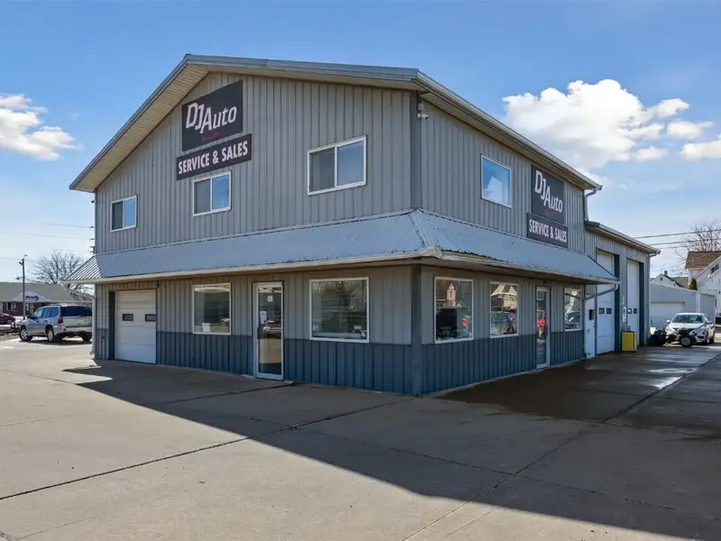 Versatile Commercial Property with Apartment in Prime City Location