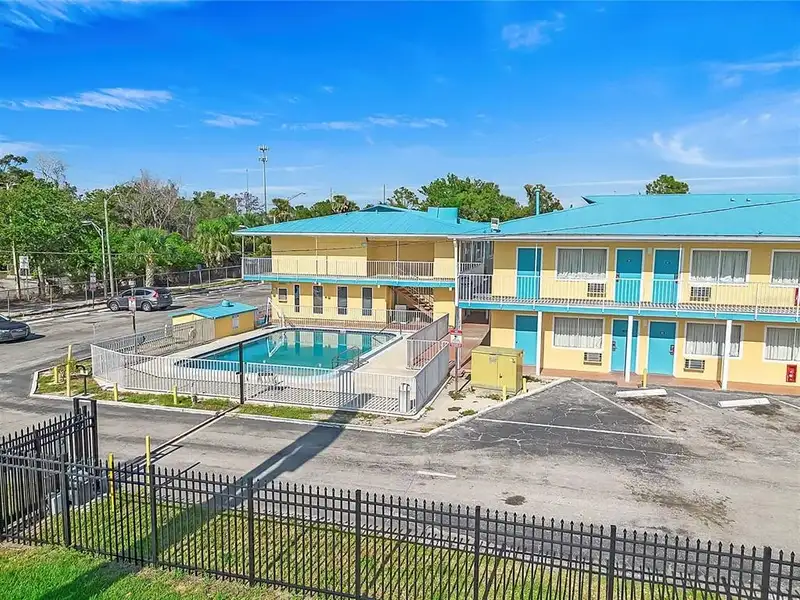 Independent Economy Hotel in Prime Location, St. Petersburg with 65 Keys and Redevelopment Potential
