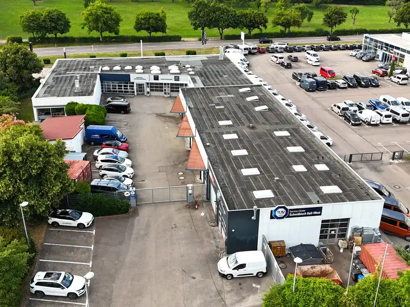 Modern Car Dealership and Service Facility with Residential Space in Schwäbisch Hall