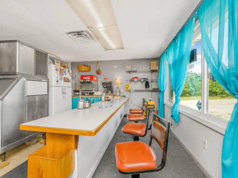 Cozy Diner with Pole Barn on 3 Acres Across from Pine Lake