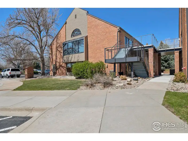 Partially Furnished Office Suite for Lease in Fort Collins - 1,846 Sf