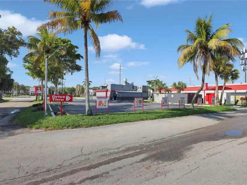 Thriving Restaurant with Drive-thru for Sale - Established Business Opportunity