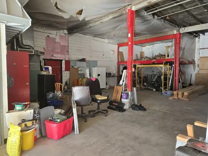 11,500 Sq Ft Manufactured Flex Building with Multiple Units in Tift District
