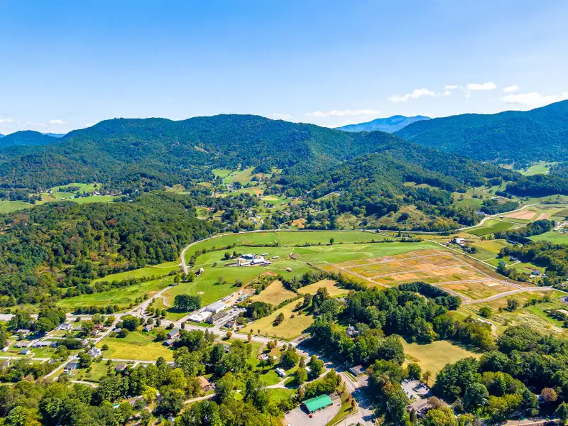 Residential Development Opportunity in Raccoon Creek Neighborhood, Waynesville, Nc