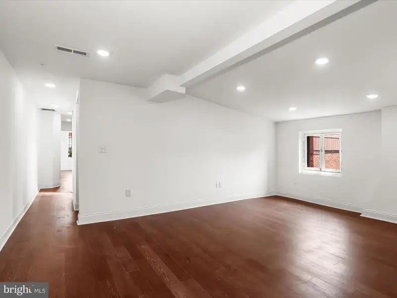 Fully Renovated Six-unit Property in Mount Vernon, Baltimore with Modern Finishes and Parking