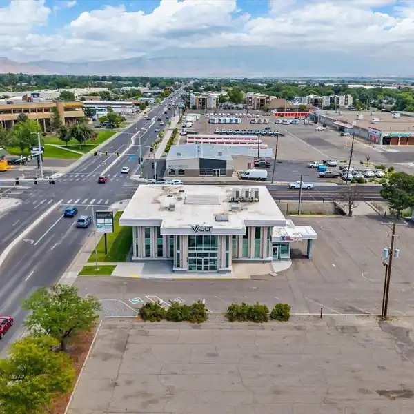 Commercial Lease