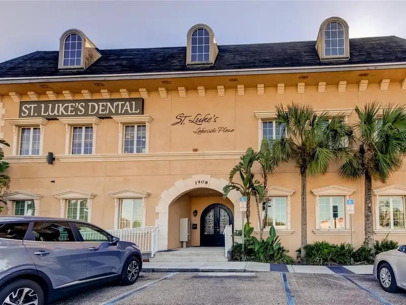 Medical Office Space for Lease at St. Lukes Lakeside Plaza, High Traffic Location