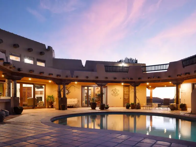 Luxury Estate with Stunning Views, Pool, Wine Cellar, and Extensive Amenities in Friant