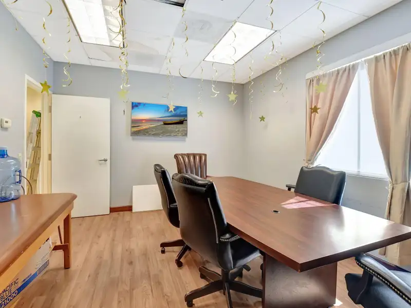 Turnkey Shared Medical Office Space for Podiatrist, Physiatrist, or Sports Medicine Doctor in Delray Beach
