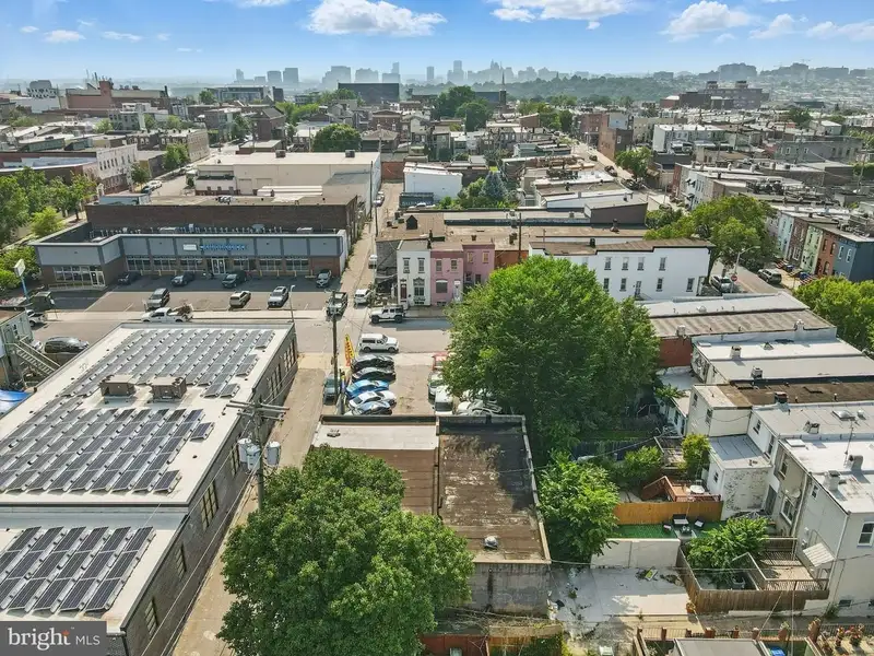 Established Auto Business and Commercial Property in Highlandtown with Turnkey Setup