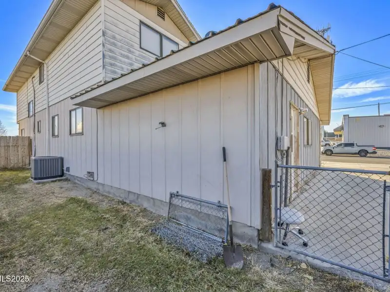 Mixed-use Property on Main Street in Yerington, Nv with Rental and Business Potential