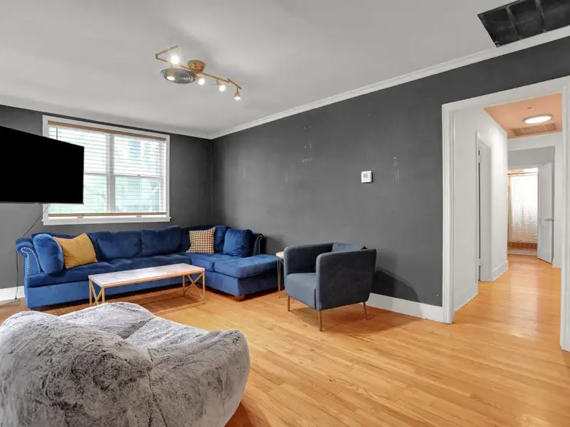 Renovated Memphis Recording Studio with Artist Apartments and Short-term Rental Potential