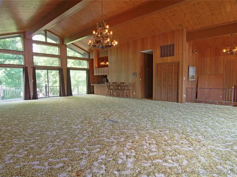 Historic 25-unit Resort on Hwy 51 Near Lake Fort Gibson, Wagoner, Oklahoma