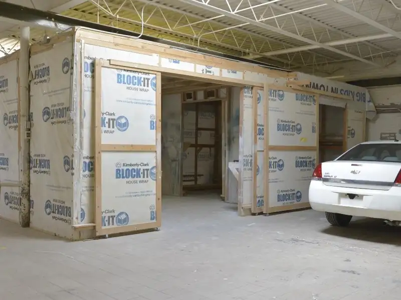 Flexible Commercial Space with Drive-in Door and Ada Accessibility in B-3 Zoning
