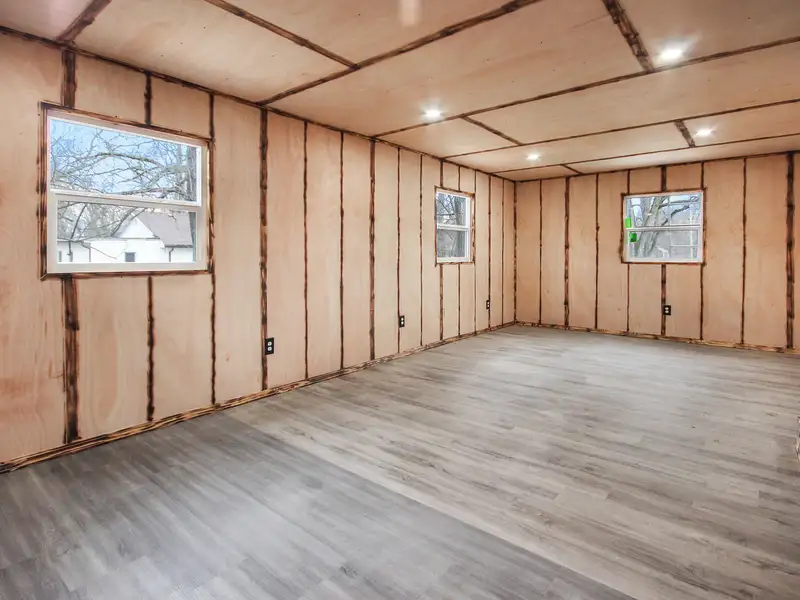 Mixed-use Two Unit Building with Remodeled Three Bedroom Apartment in Prime Location