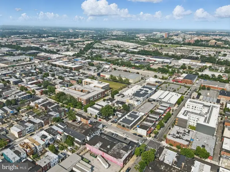 Established Auto Business and Commercial Property in Highlandtown with Turnkey Setup