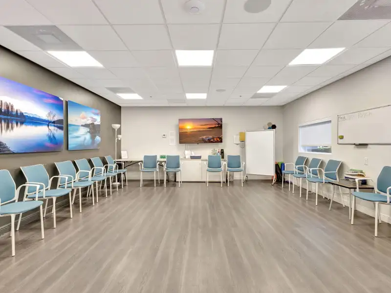 Renovated 5,194 Sf Commercial Building on Federal Highway, Delray Beach