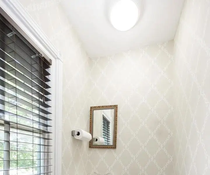 Mixed-use Property in Wayne, Pa: Salon with 1-bedroom Apartment Above