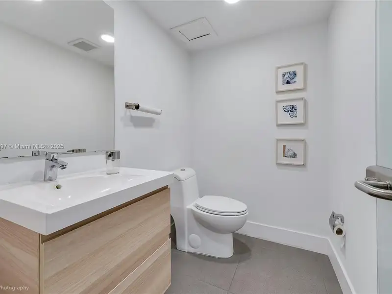 Modern Office Space for Lease in Prime Coral Gables Location with Flexible Floor Plans