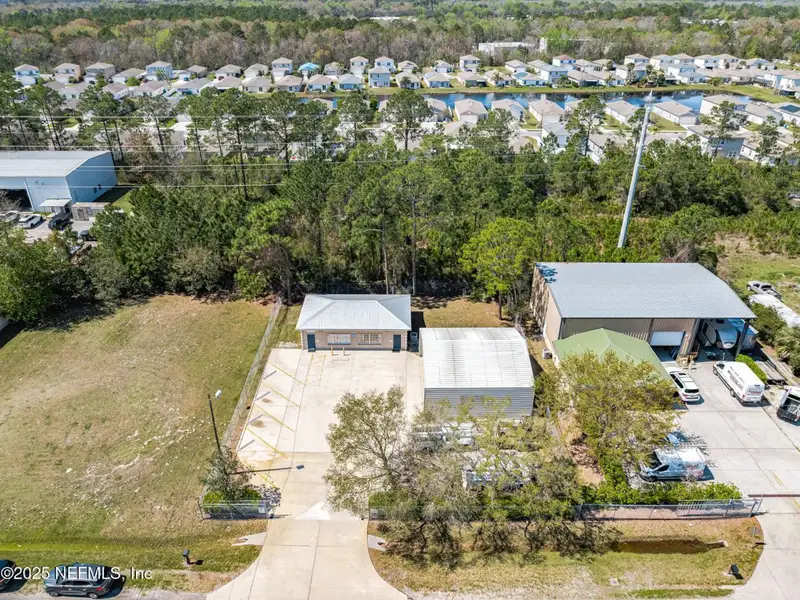 Commercial Building with Offices and Storage in St. Johns County, Ci Zoning