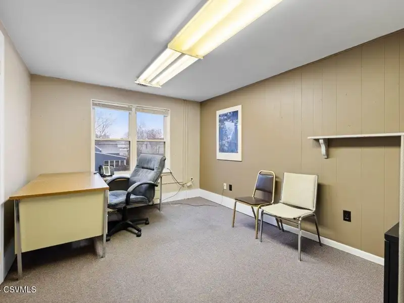 Flexible 4,000 Sf Commercial Building in Prime Location with High Visibility and Ample Parking