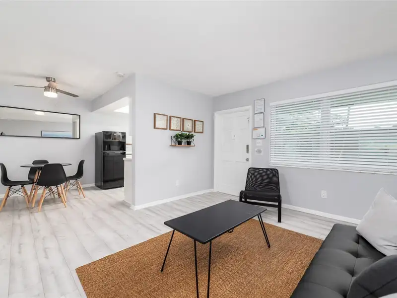 Turnkey 6-unit Airbnb Property in Prime Wilton Manors - Fully Renovated and Furnished