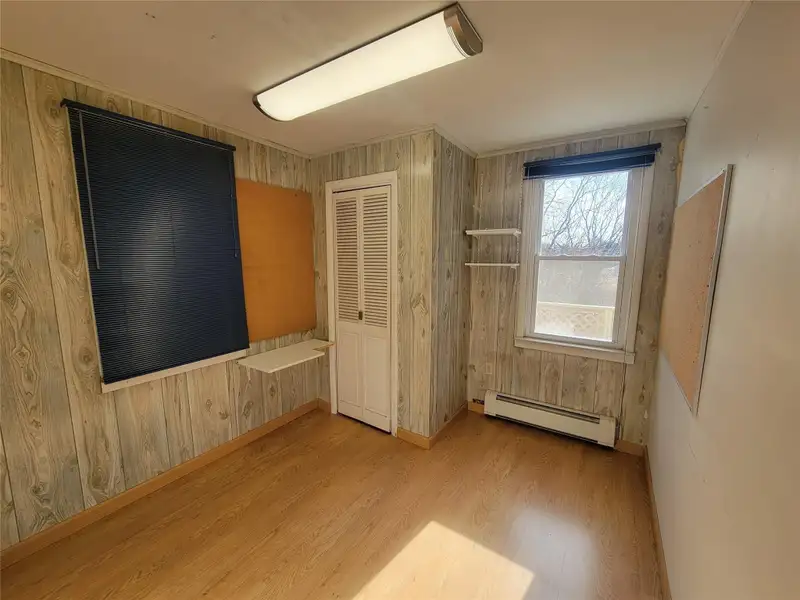 Mixed-use Property in Prime Location with Residential and Commercial Potential