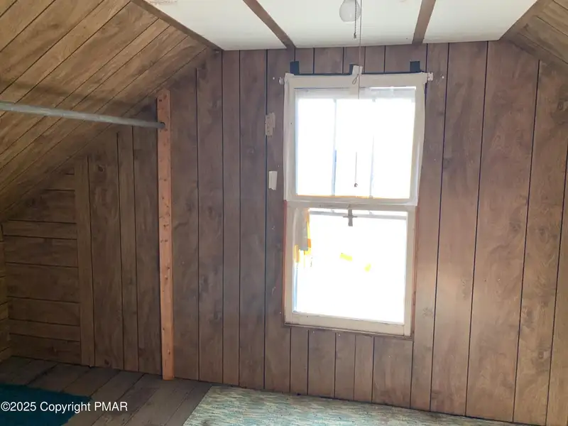Prime 2-acre Commercial Property with 3-bedroom Home in High Traffic Area