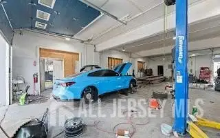 Turnkey Automotive Business with Car Dealership, Mechanic & Auto Body Shop in Prime Location