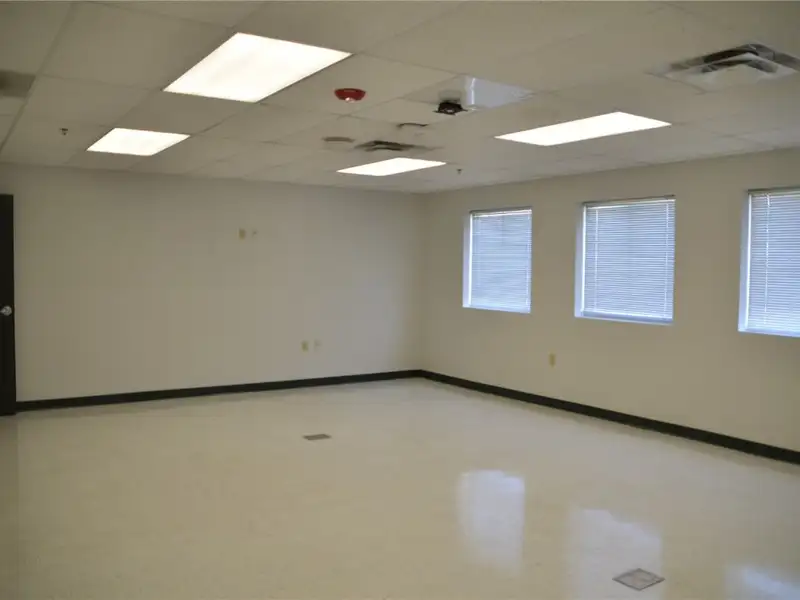 Midwest Commerce Park: New Industrial Distribution Hub with Optimal Access and Features