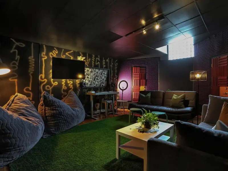 Renovated Memphis Recording Studio with Artist Apartments and Short-term Rental Potential