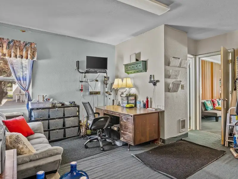 Investment Opportunity: Four Suite B&b in Montrose, Colorado with 7.2% Projected Cap Rate