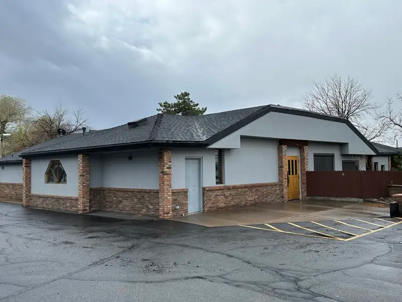 Remodeled Restaurant Building with Established Business in Prime Location Near I-70 Interchange