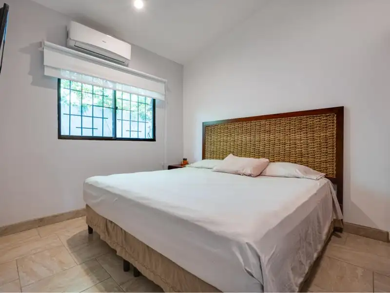 Centrally Located Guest House Apartments in Flamingo Beach, Costa Rica