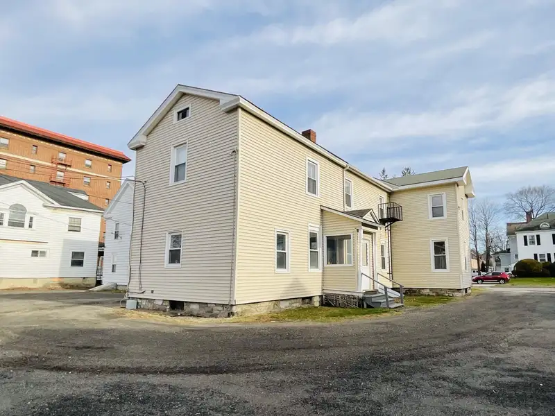 Charming Stone House Property in Desirable Location