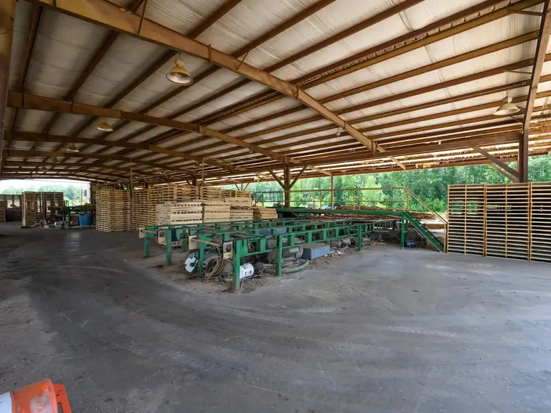 Turnkey Commercial Sawmill and Pallet Company on 40 Acres in Prime Industrial Location
