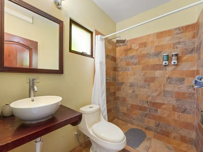 Tamarindo Boutique Hotel - 9 Bedrooms, 175m to Beach, Ideal for Retreats