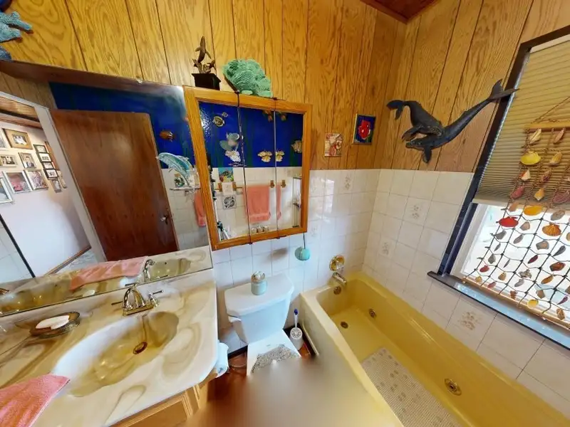 Turnkey Custom Plastics Manufacturing Business with Attached Home on 1.67 Acres