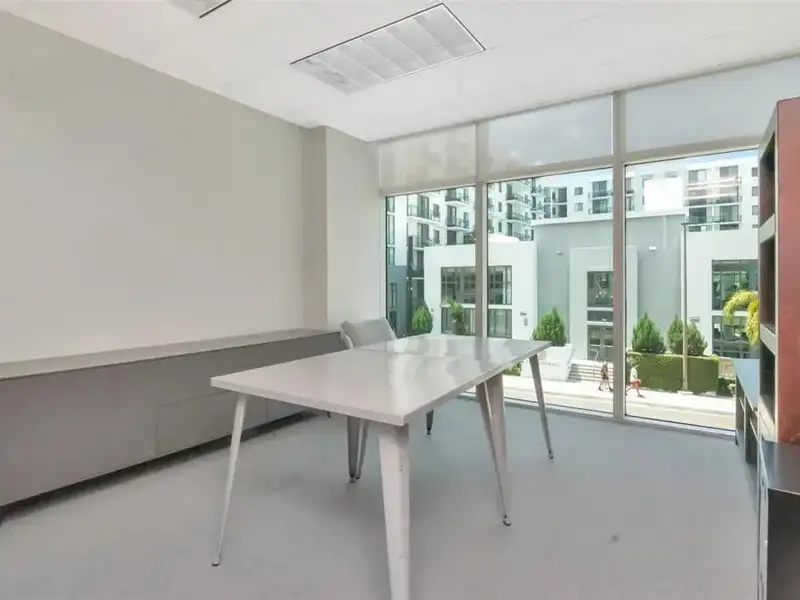 Office Condo in Downtown Tampa's Channel District with Parking and Retail Amenities