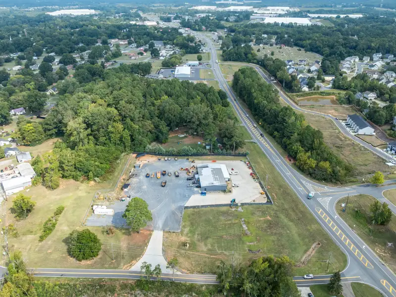 Versatile 8,000 Sf Industrial Facility on 5 Acres with Prime Hwy 41 Frontage