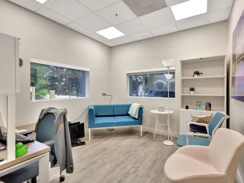 Renovated 5,194 Sf Commercial Building on Federal Highway, Delray Beach
