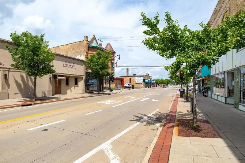 Mixed-use Building in Downtown Oshkosh with Retail and Residential Spaces